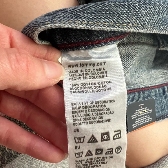 NWT Hilfiger Freedom Relaxed Loose Fit Jeans - Picture 3 of 7